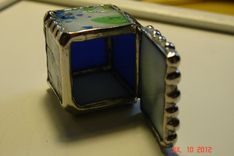 1 X 1 X 1 Tiny Ring Stained Glass Box In Blue And Green Fractured Glass 3 small