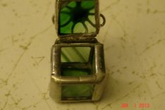 Micro Mini Stained Glass Hindged Box In Green 1/2 X 1/2 Glass Squares 4 small