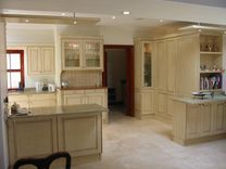 Kitchen Units With Glazed Finish 2 small
