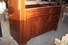 Nic. Mahagony Vanities 4 small