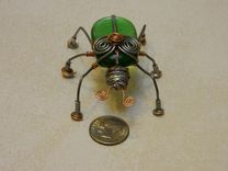 Recycled Glass And Wire Beetle 1 small