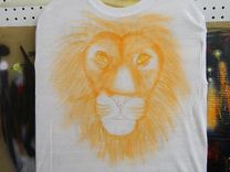 Airbrushed Lion T-Shirt 3 small