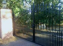 Automatic Driveway Gates 1 small