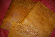 Christis Custom Leather Business Gift Set 1 small
