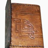 Deluxe Style Leather Trifold Wallet In Bison Brown 2 small