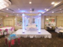 Lucite / Acrylic Cake Table Deluxe - Handcrafted, Custom Sizing Welcome - Rent Me! 6 small