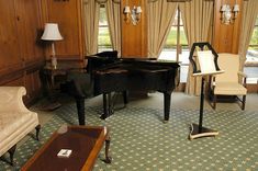 Classic Music Stand In Brass And Black Lacquer 5 small