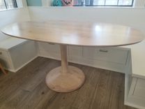 Knotty Alder Oval Dining Table  Modern Style Banquette 1 small