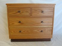 Oak Chest Of Drawers 1 small