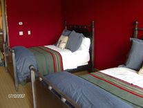 Custom Beds And Tables 1 small