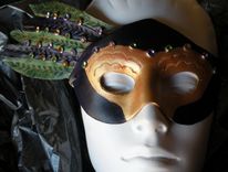 Mardi Gras Mask With Bling 2 small