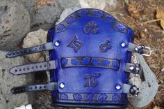 Tribal Bracers, Leather Armor 3 small