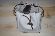 Four Quarter Soft Leather Belt Pouch 4 small