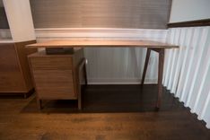 Walnut Desk 4 small