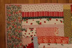 Baby Quilt, Hand Quilted 2 small