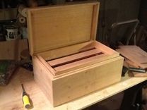 5 Humidors 7 small