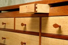 Goldman Dresser 2 small