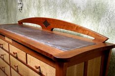 Goldman Dresser 3 small