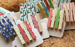 Holiday Party Favors 4 small