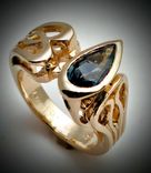 1.9ct pear shaped Teal Sapphire ring 2 small