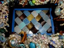 Burnt Polymer Clay Bead Painted Decorative Wicker Tray Basket 1 small