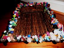 Eraser Beaded Wicker Basket W/Handmade Glass Beads 1 small
