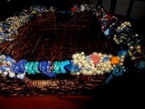 Beaded Wicker Tray Basket With Leather Handles 5 small