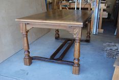 Shedua Dining Table 2 small