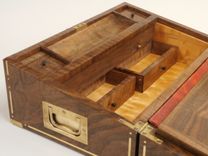 Figured Walnut Writing Slope With Brass And Mother Of Pearl Inlay 5 small