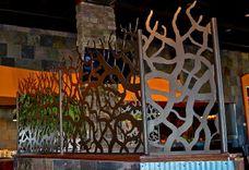 Custom Metal Half-Walls Privacy Barriers For Restaurant 1 small