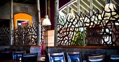 Custom Metal Half-Walls Privacy Barriers For Restaurant 3 small