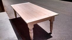 Turned Leg Farmhouse Table 4 small