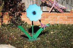 Metal Flower Outdoor Sculpture Statue 1 small