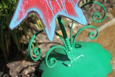 Whimsical Red Metal Flower Outdoor Sculptures Art Artwork Garden Decor 5 small