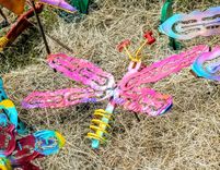Outdoor Garden Dragonfly Art Yard Stake Wall Art 1 small