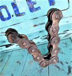 Handmade Welded Chain Art Small Letter V Home Decor Metal Sign 2 small