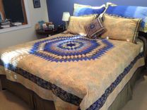 King Sized Starburst With Pillow Shams 1 small