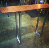Delicate Sofa Table In Sapele With Aluminum Base 1 small