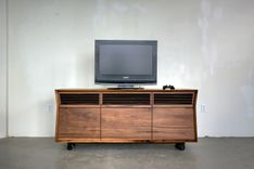 Kt Media Console 1 small