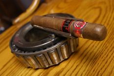 Custom Cigar Holder/ Ash Tray 1 small