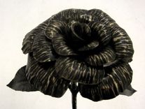 Metal Rose Sculpture : Full Size 2 small