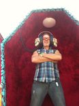 Djz Coffin & Giant Headphones 5 small