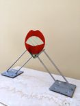 The Big Kiss - A Valentine Sculpture 4 small