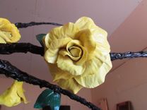 Hanging Lamp Chandelier Branch ! 4 Sockets, Big Porcelain Roses, Leaves 2 small