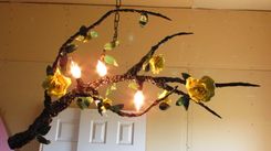 Hanging Lamp Chandelier Branch ! 4 Sockets, Big Porcelain Roses, Leaves 3 small