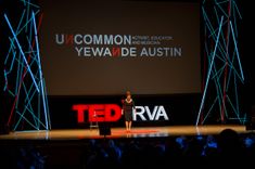 Theatre, Event And Wedding Set Pieces And Props 6 small