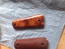 Thuya Burl 1911 Pistol Grips 3 small