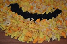 Happy Yellow Sunny Upcycled T-Shirt Shag Rug 30' 2 small