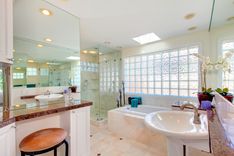 Shower Doors 5 4 small