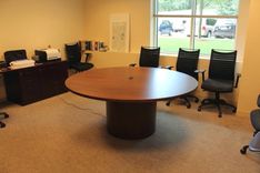 Custom Circle Table 1 small